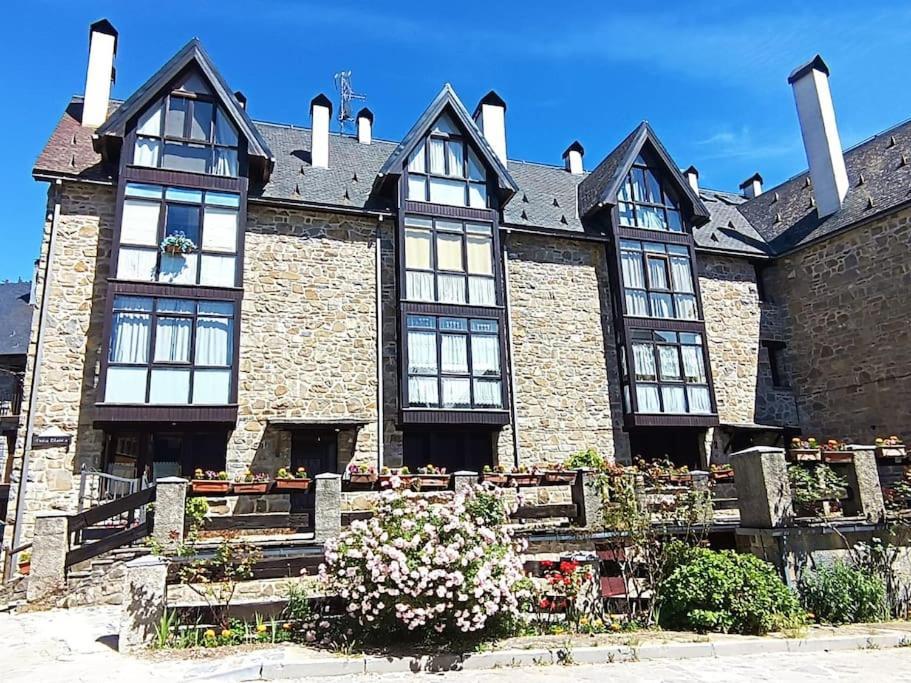 Pena Telera Petfriendly - Arafita Apartamentos El Pueyo de Jaca Buitenkant foto